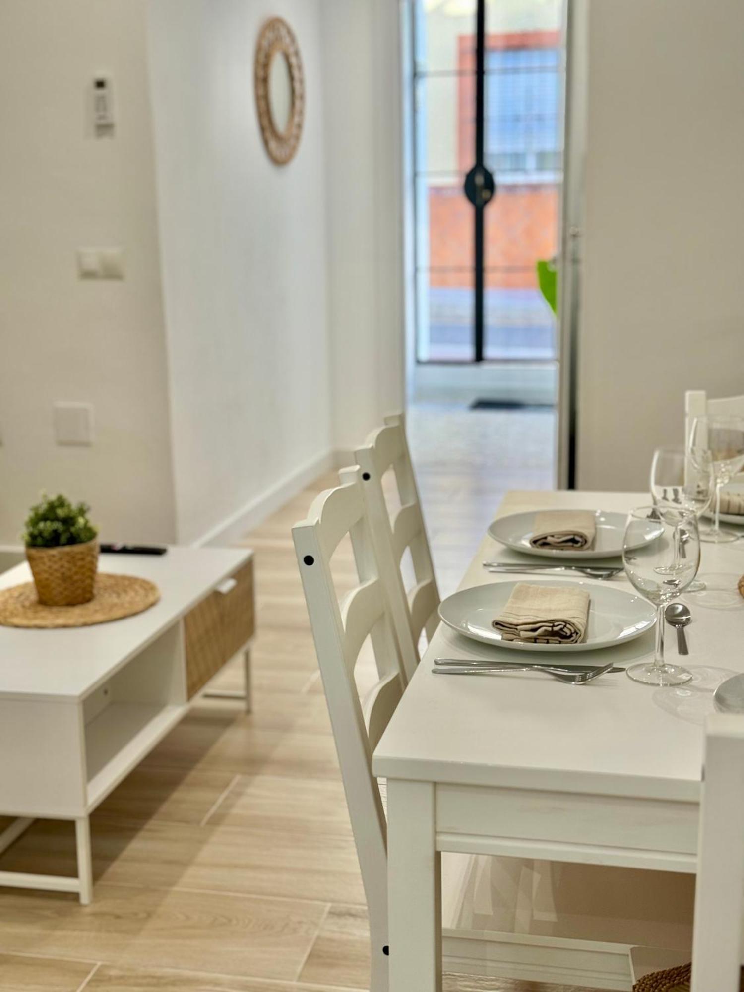 Nueva 29 Apartment Nerja Bagian luar foto