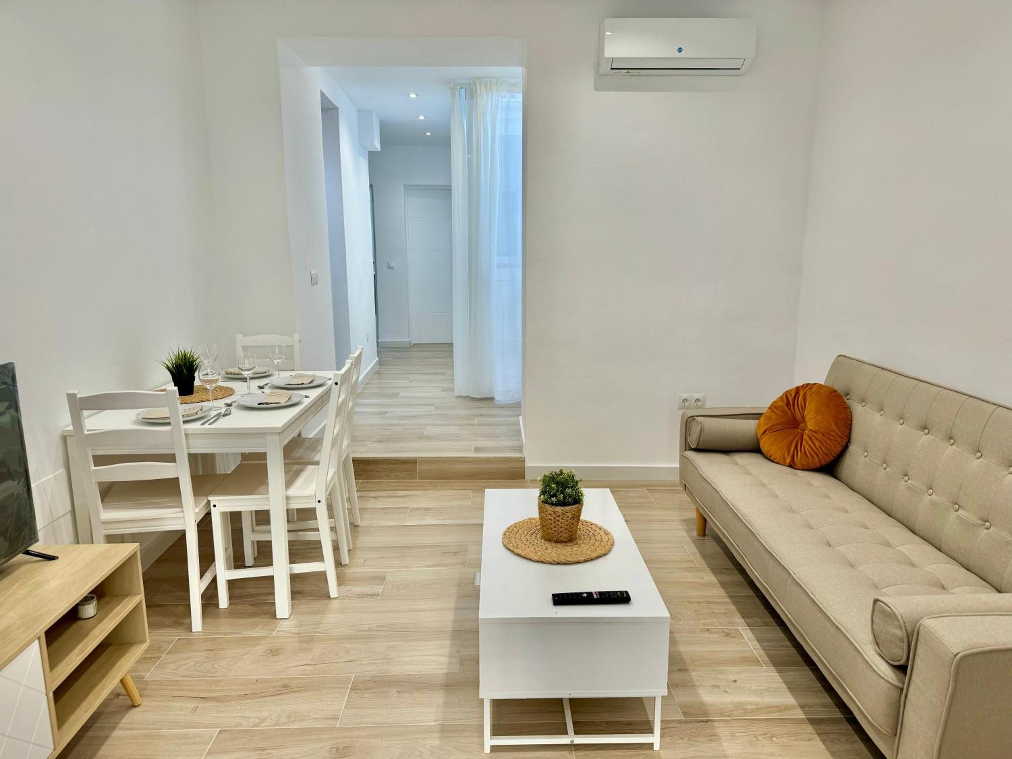 Nueva 29 Apartment Nerja Bagian luar foto