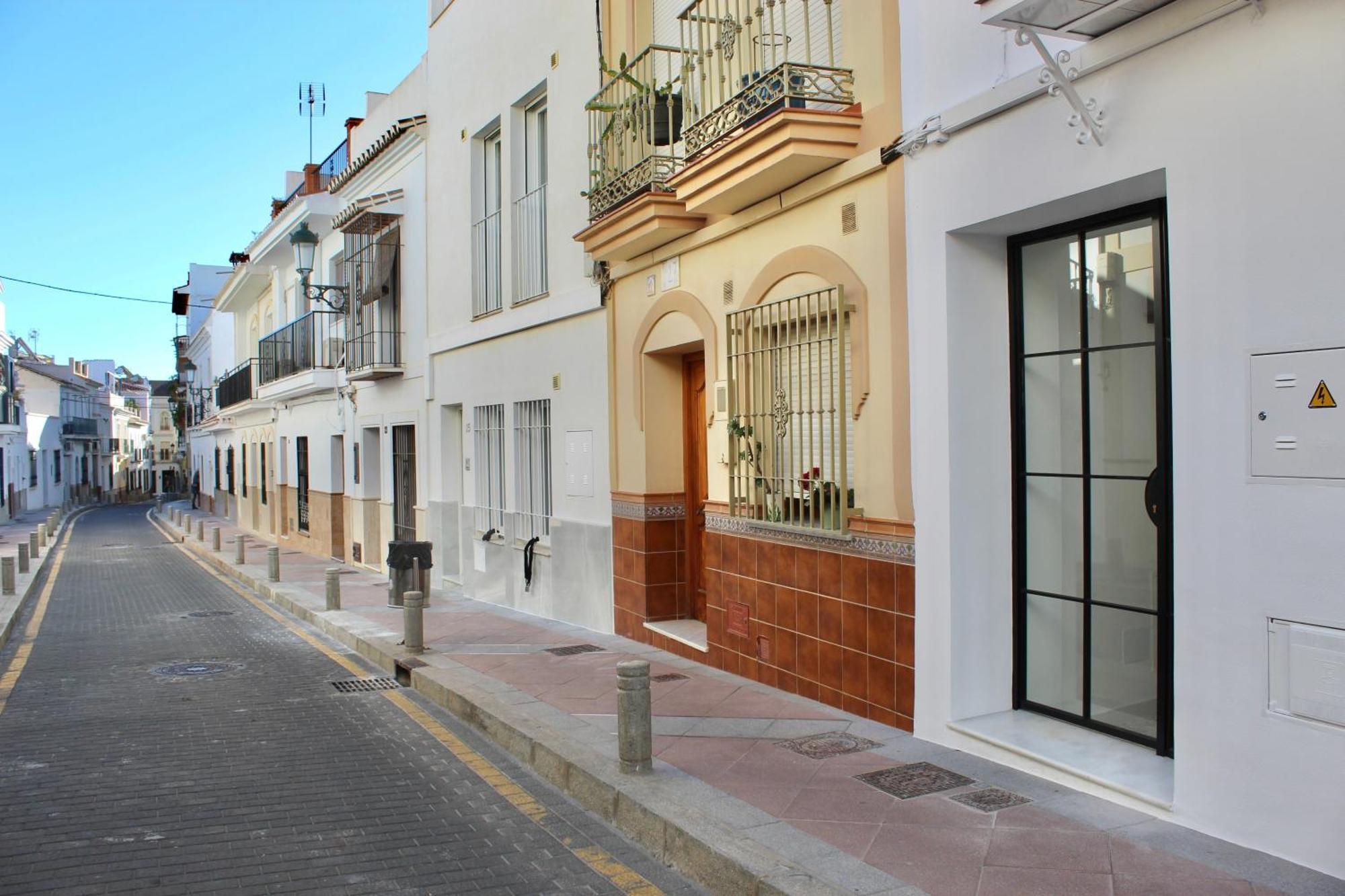 Nueva 29 Apartment Nerja Bagian luar foto